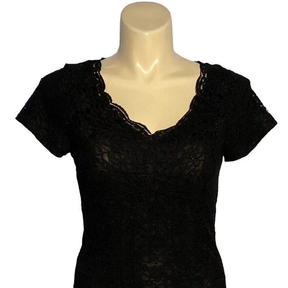 Talbots Top 12 Solid Black Lace Overlay Short Sl V Neck Base‎ Blouse Work Party